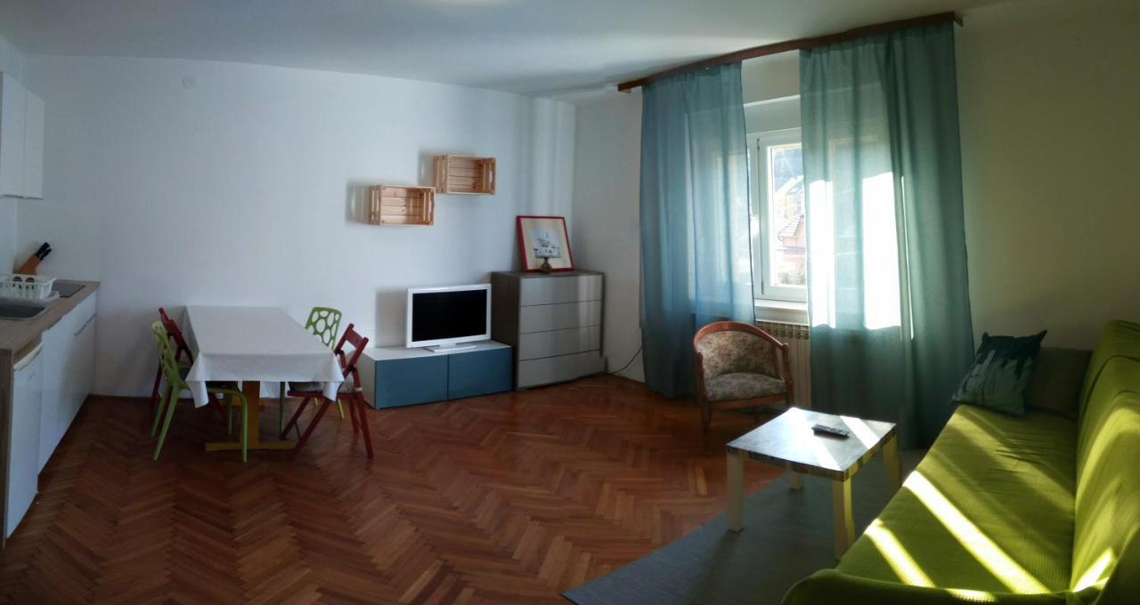 Two Flowers Apartments ซาเกร็บ ภายนอก รูปภาพ