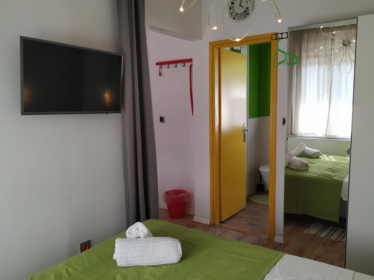 Two Flowers Apartments ซาเกร็บ ภายนอก รูปภาพ